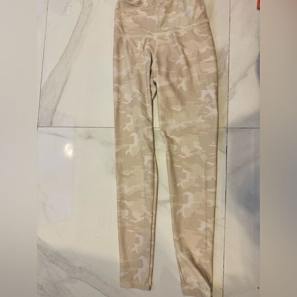 Strut this leggings  #6 - Picture 7 of 7